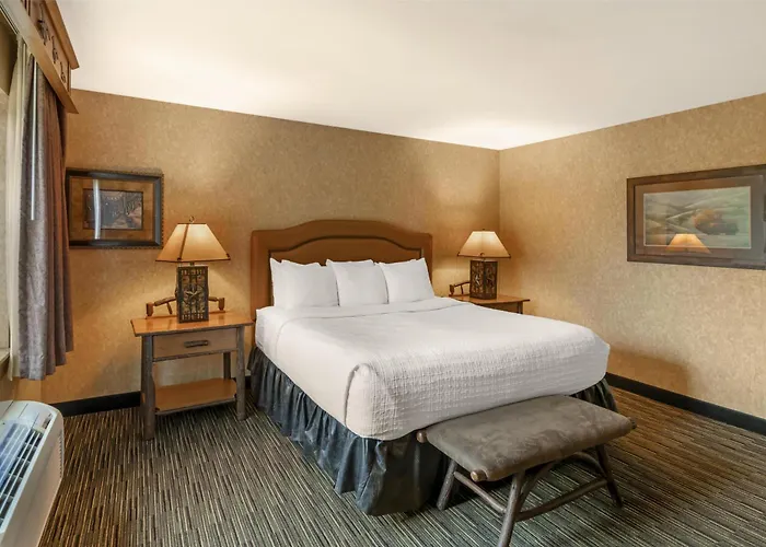 Western Kelly And Hotel 3*