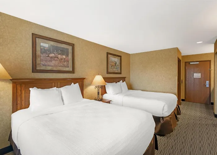 Hotel Western Kelly And Fargo