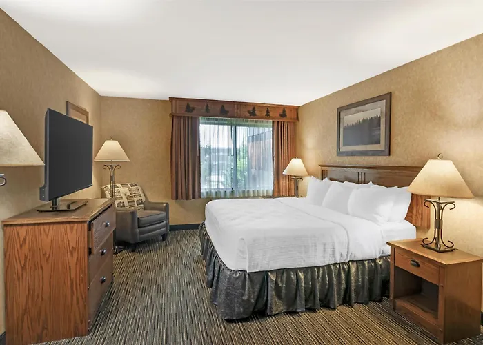 Western Kelly And Hotel Fargo